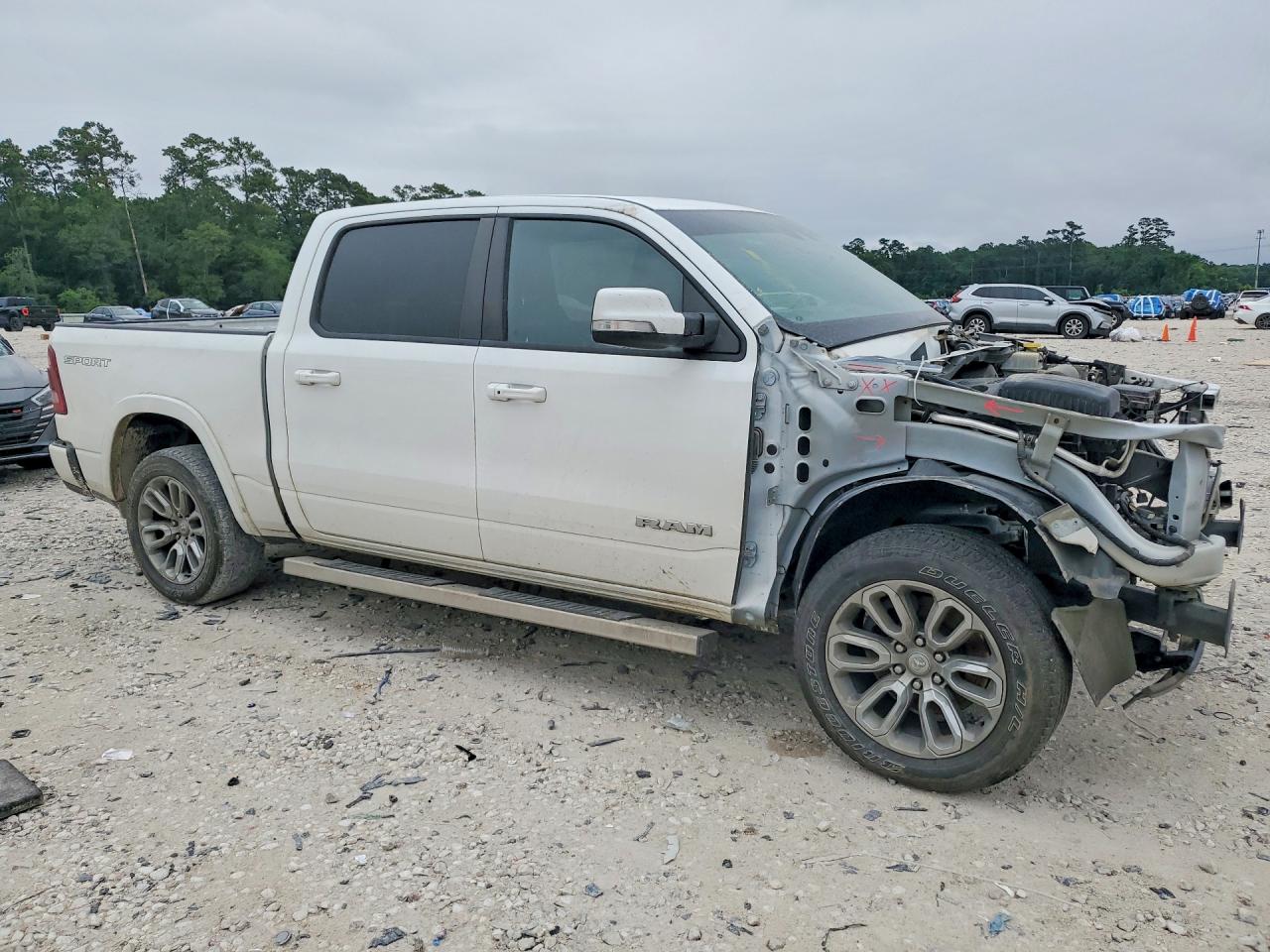 2022 RAM 1500 LARAMIE — снимка 4