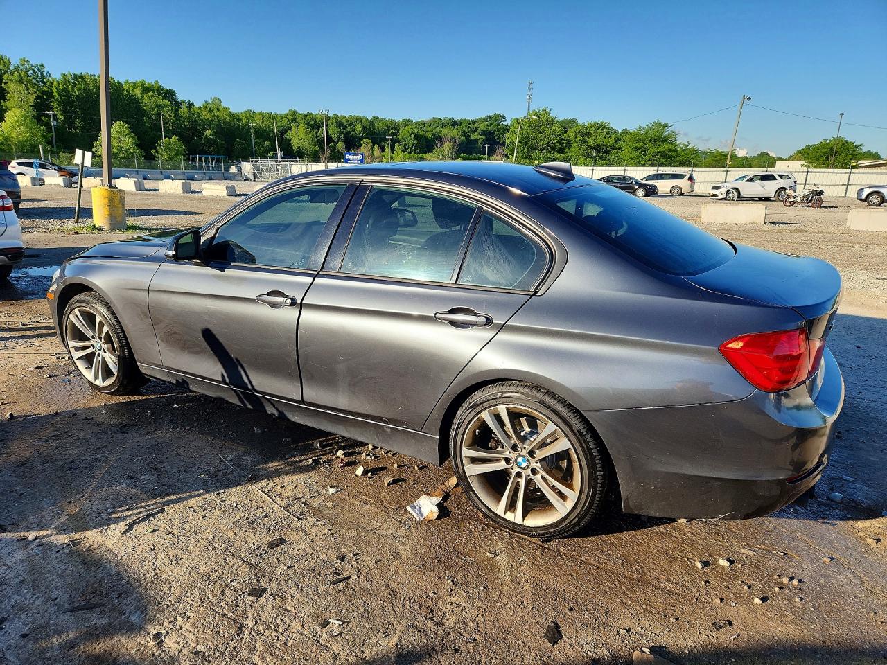2015 BMW 328 XI — снимка 2