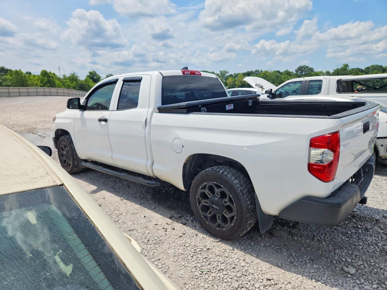 2021 TOYOTA TUNDRA SR — снимка 2
