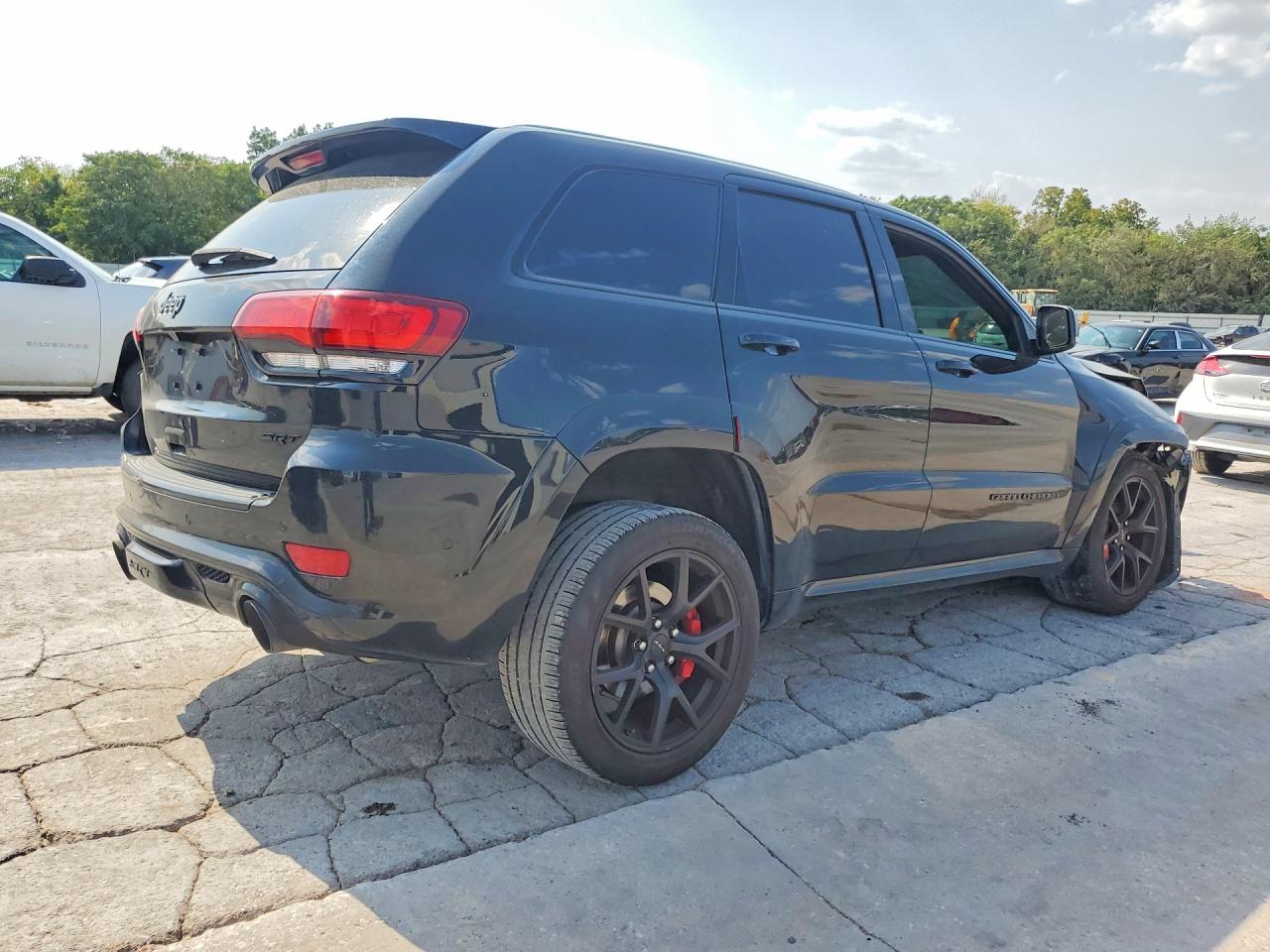 2018 JEEP GRAND CHEROKEE SRT-8 — снимка 3