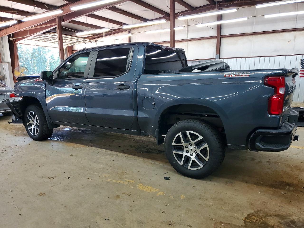 2019 CHEVROLET SILVERADO — снимка 2