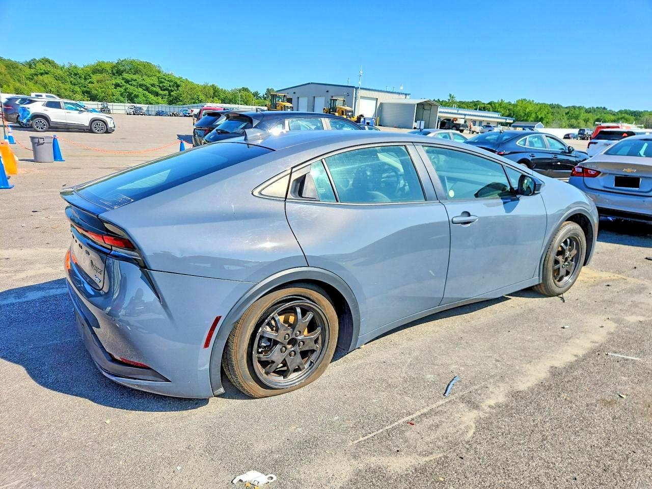 2024 TOYOTA PRIUS LE — снимка 3