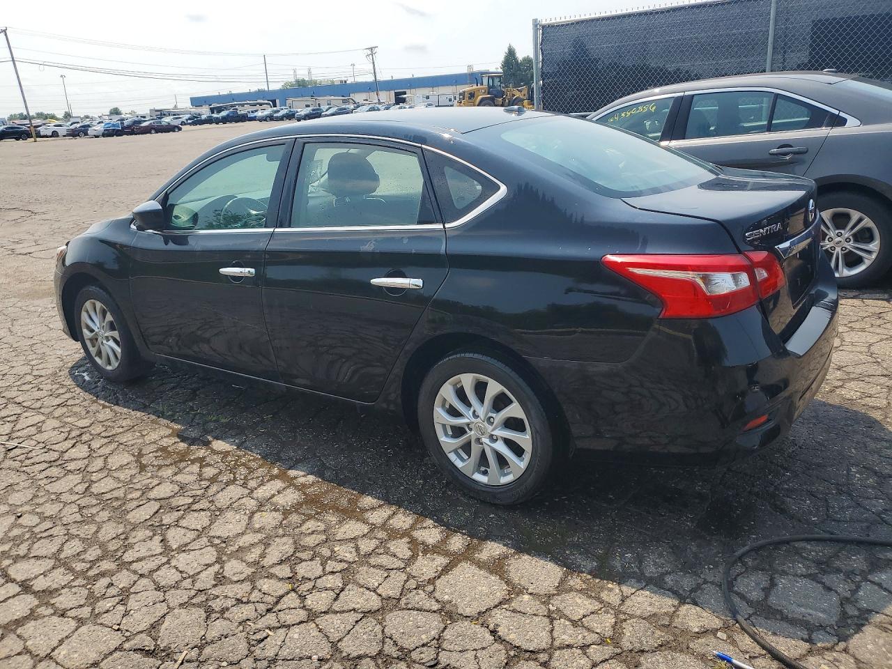2018 NISSAN SENTRA SV — снимка 2