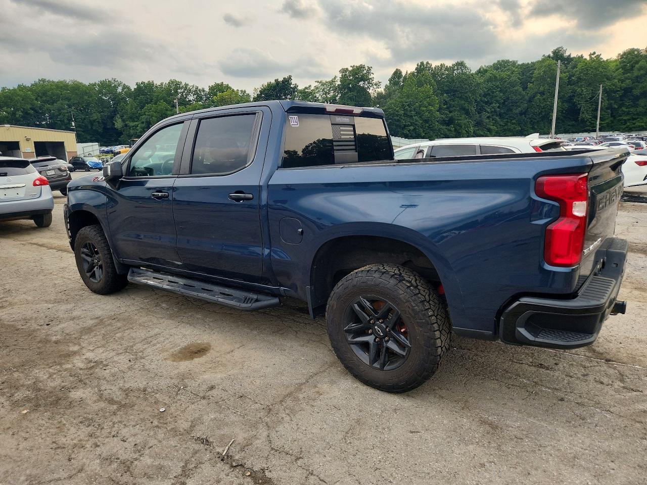 2020 CHEVROLET SILVERADO K1500 LT TRAIL BOSS — снимка 2