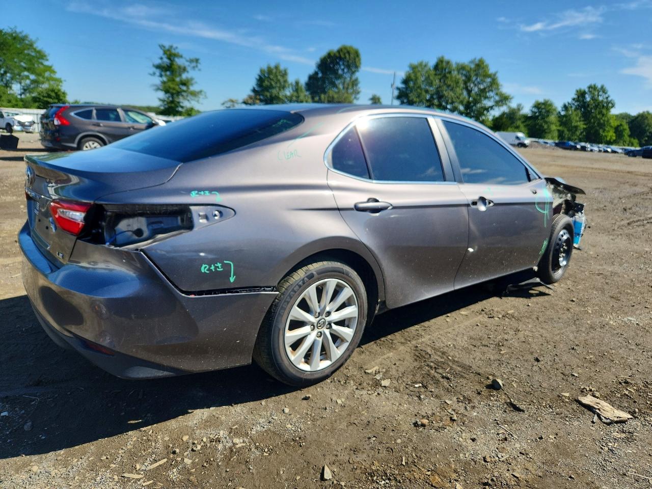2018 TOYOTA CAMRY LE — снимка 3