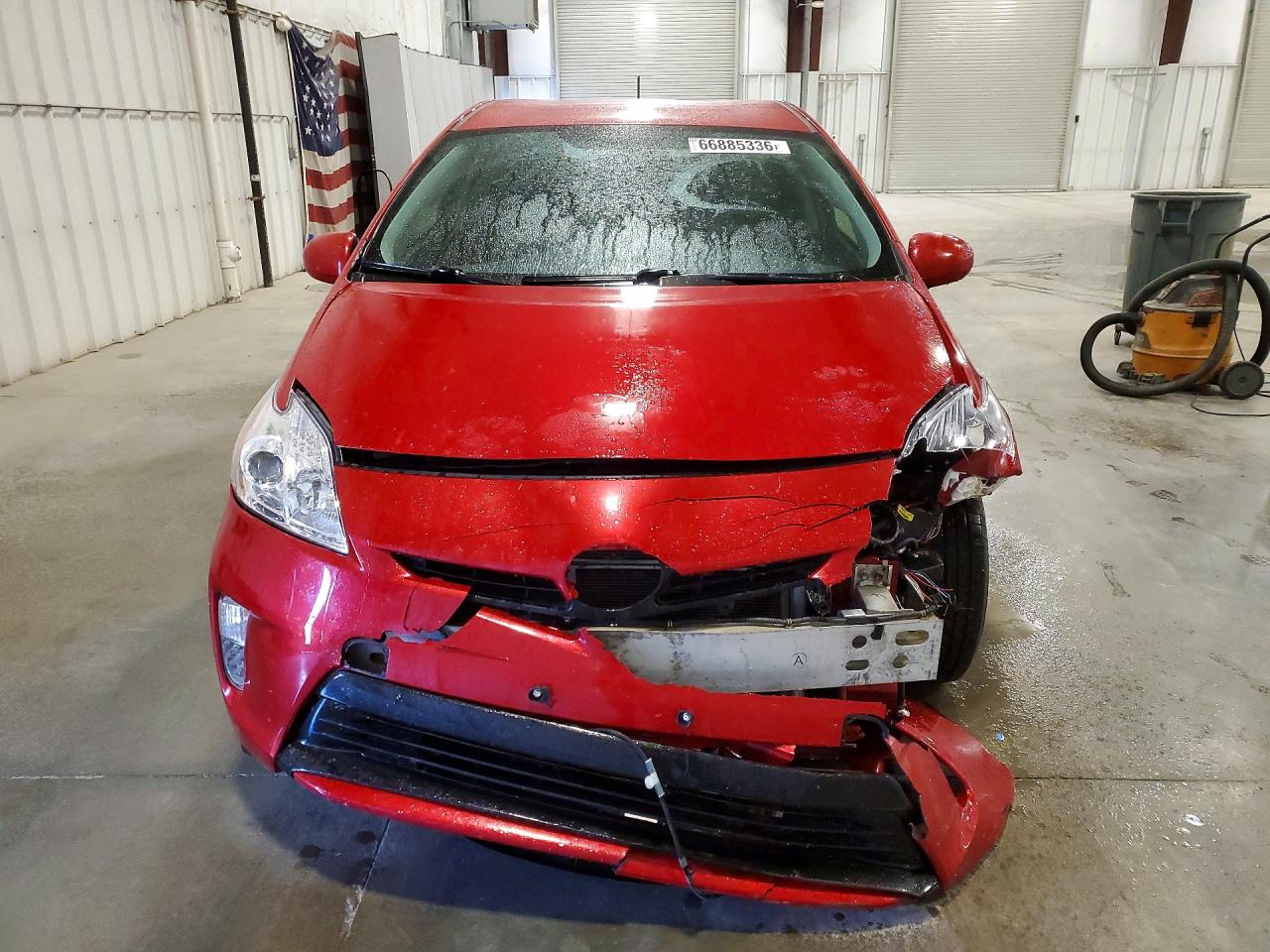 2016 TOYOTA PRIUS TWO — снимка 5