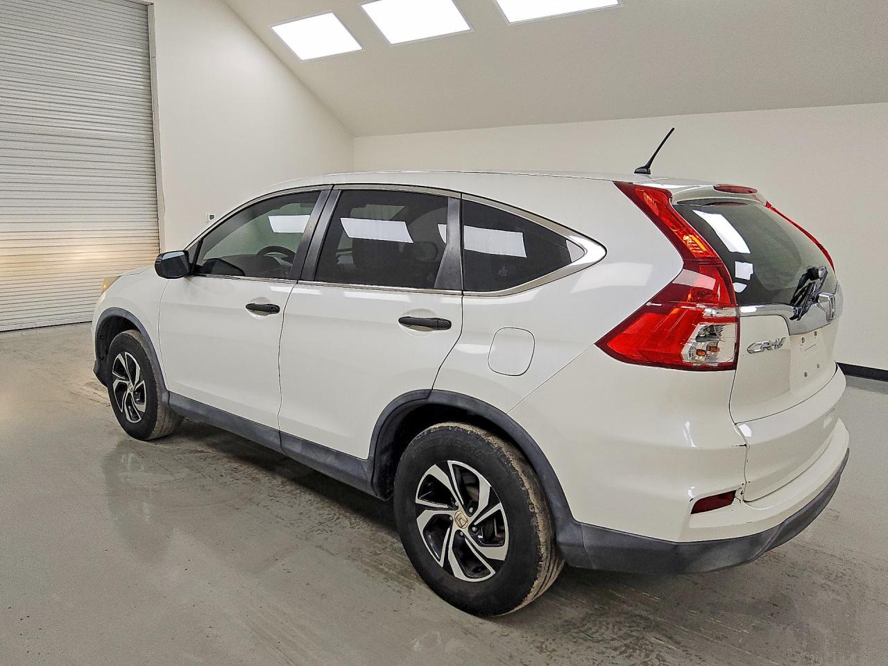 2015 HONDA CR-V LX — снимка 2