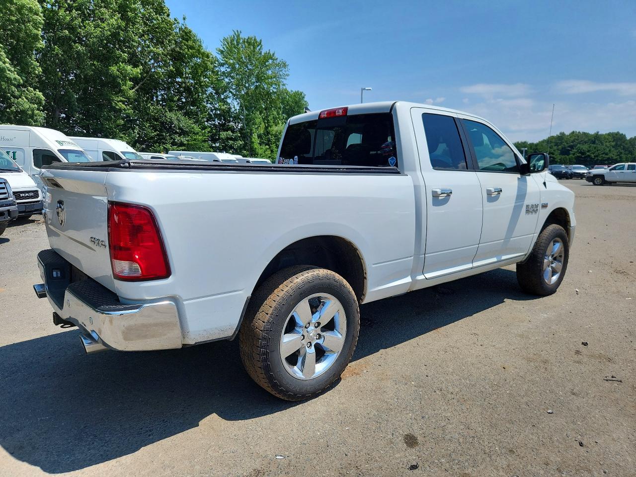 2016 RAM 1500 SLT — снимка 3