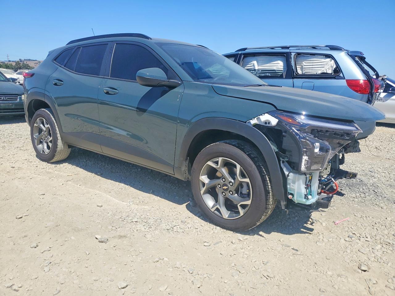2025 CHEVROLET TRAX 1LT — снимка 4