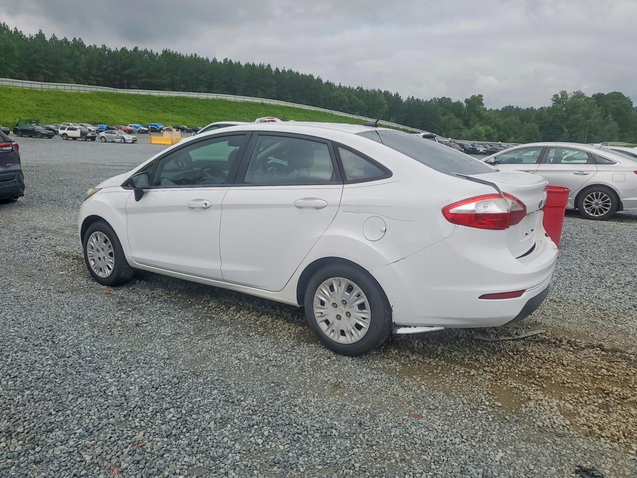 2019 FORD FIESTA S — снимка 2