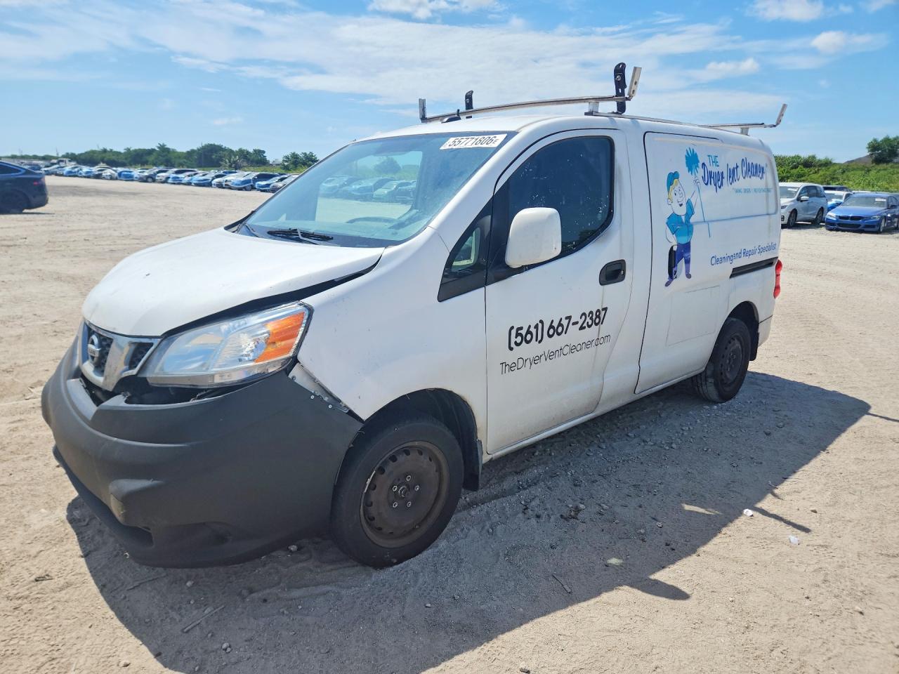 2015 NISSAN NV200