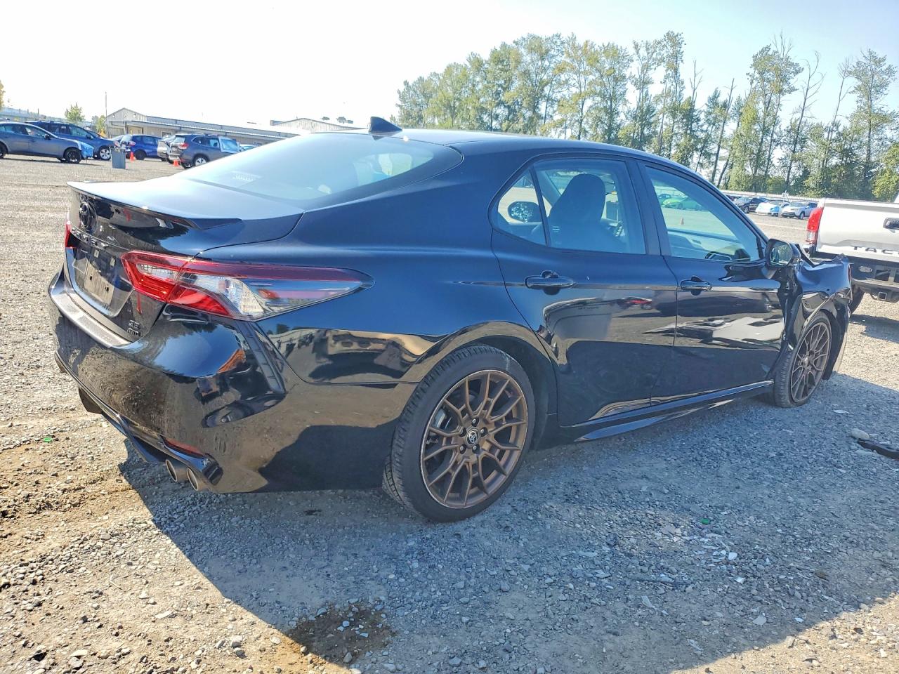 2023 TOYOTA CAMRY SE NIGHTSHADE — снимка 3