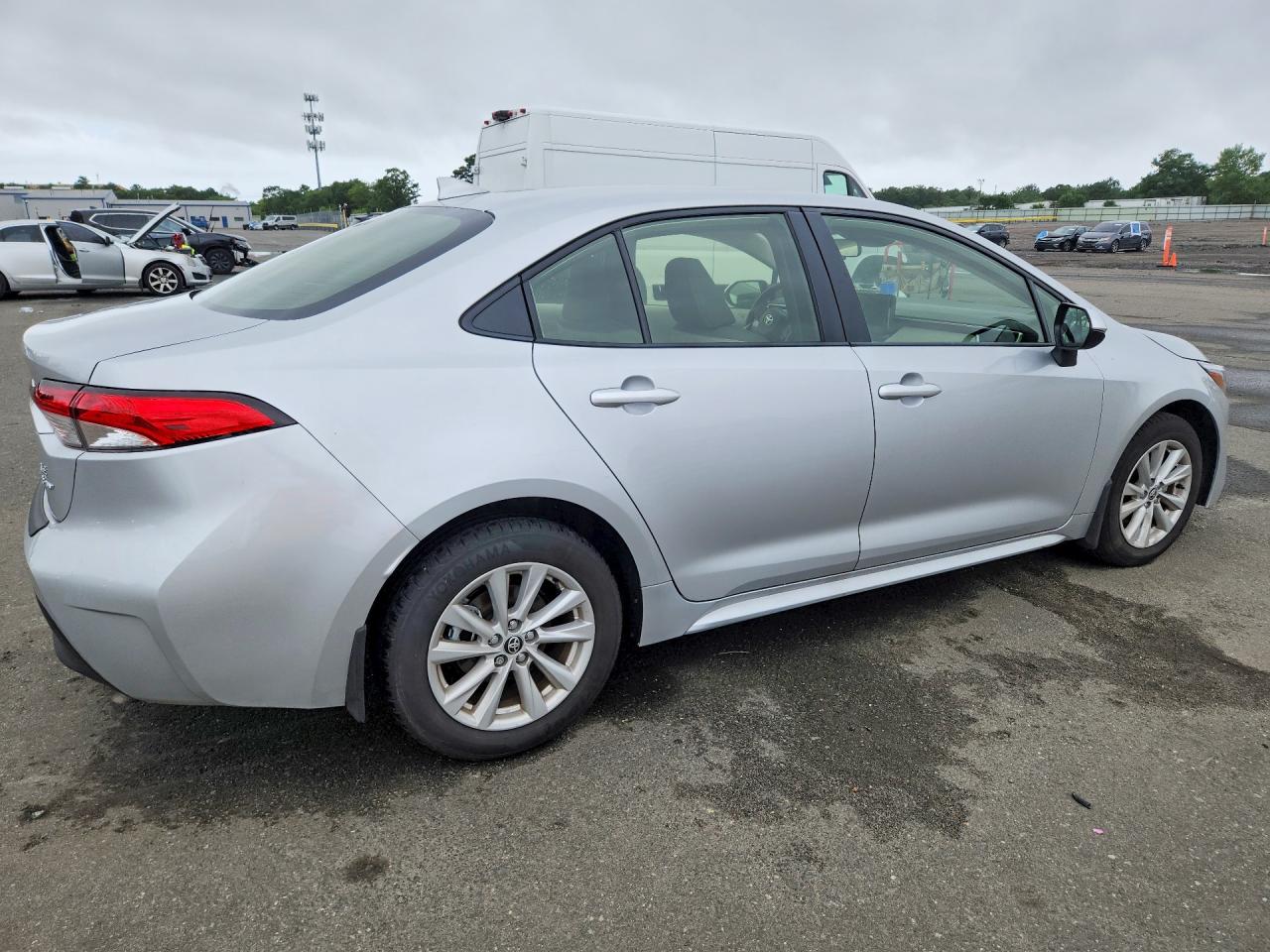 2026 TOYOTA COROLLA HYBRID LE — снимка 3