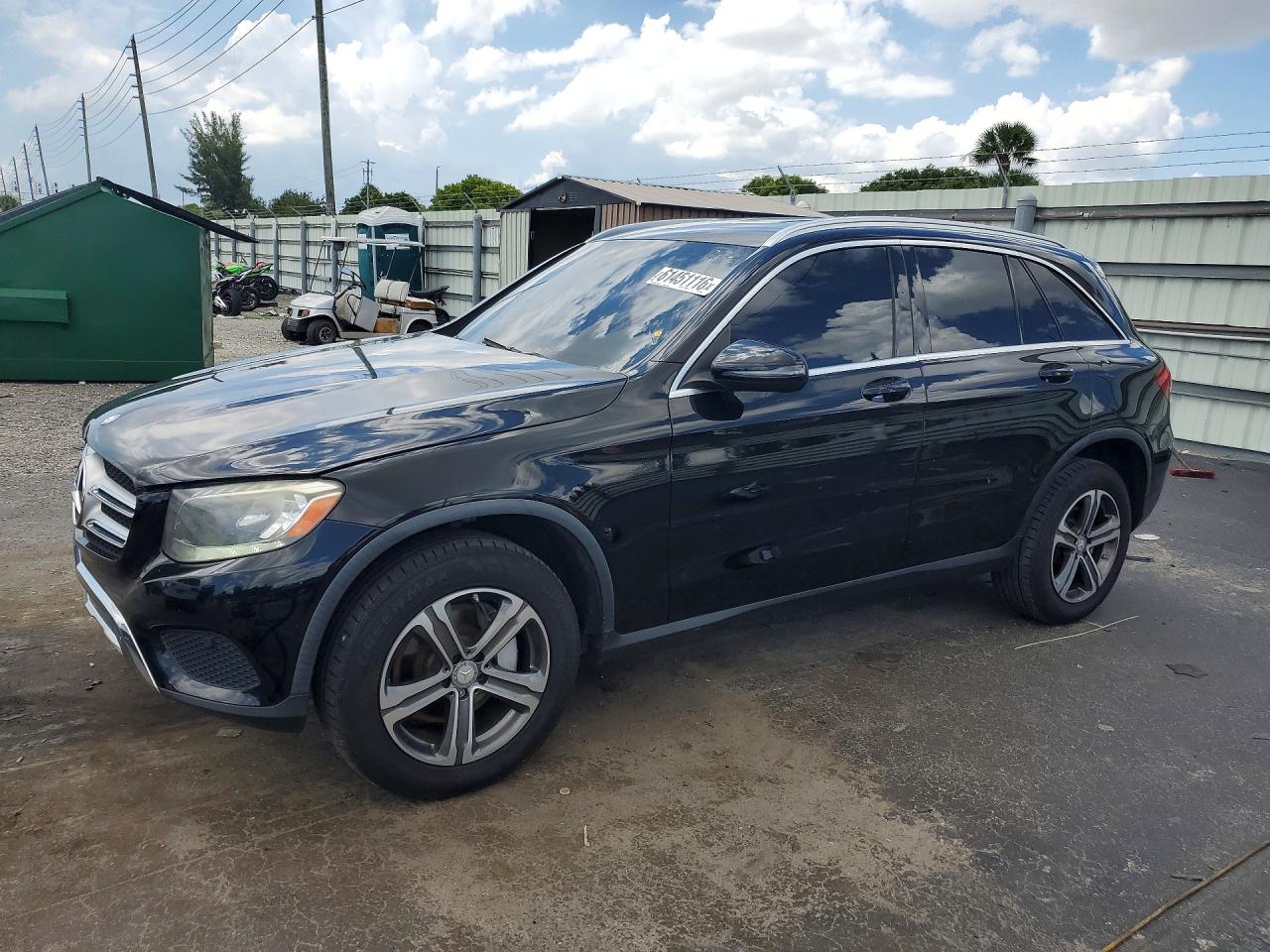 2016 MERCEDES-BENZ GLC 300