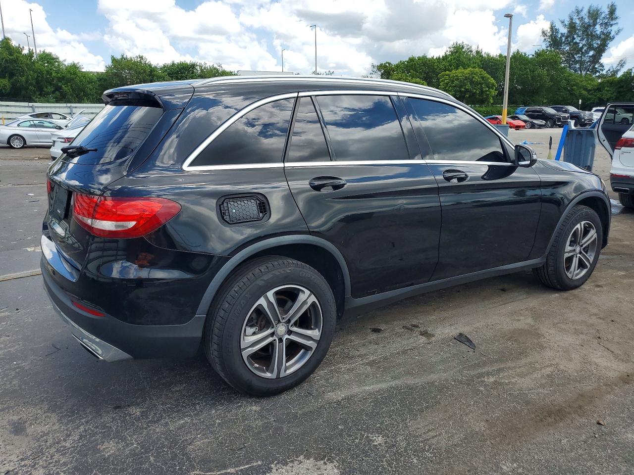 2016 MERCEDES-BENZ GLC 300 — снимка 3