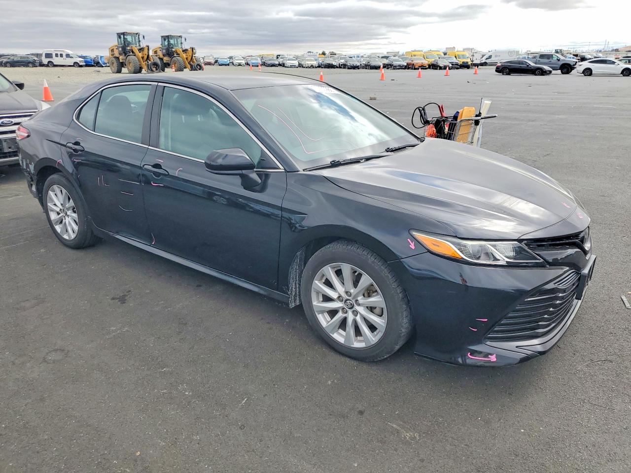 2018 TOYOTA CAMRY LE — снимка 4