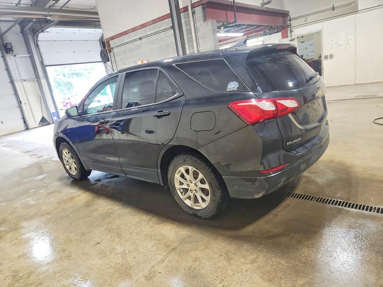 2021 CHEVROLET EQUINOX LS — снимка 2