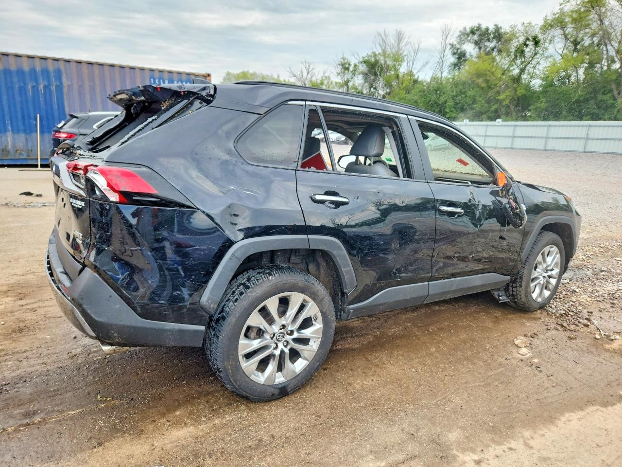 2019 TOYOTA RAV4 LIMITED — снимка 3