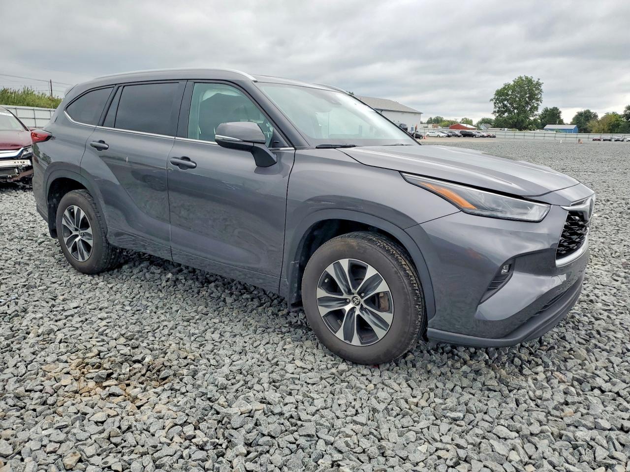 2024 TOYOTA HIGHLANDER XLE — снимка 4