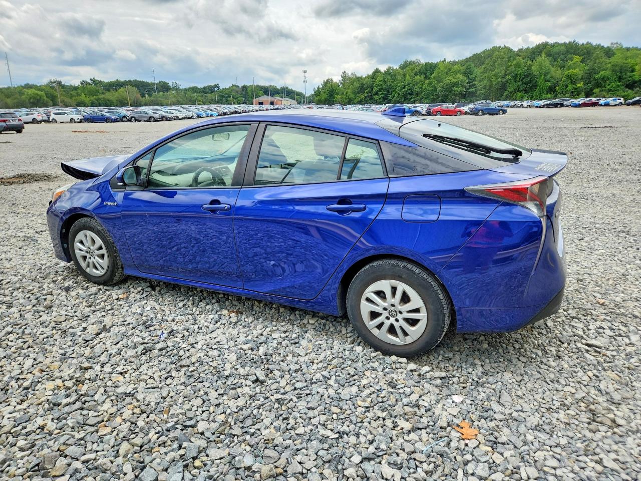 2016 TOYOTA PRIUS TWO — снимка 2