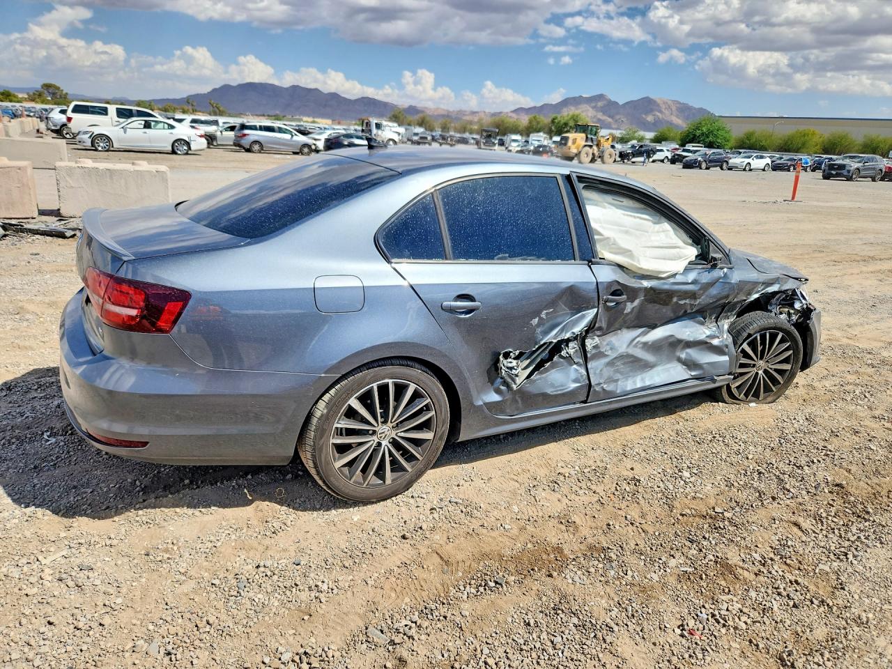 2016 VOLKSWAGEN JETTA SPORT — снимка 3