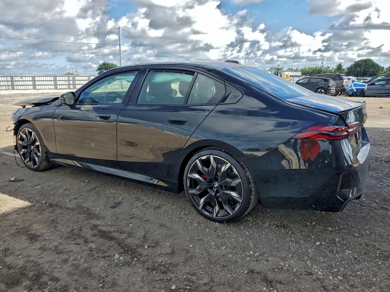 2026 BMW 540 XI — снимка 2