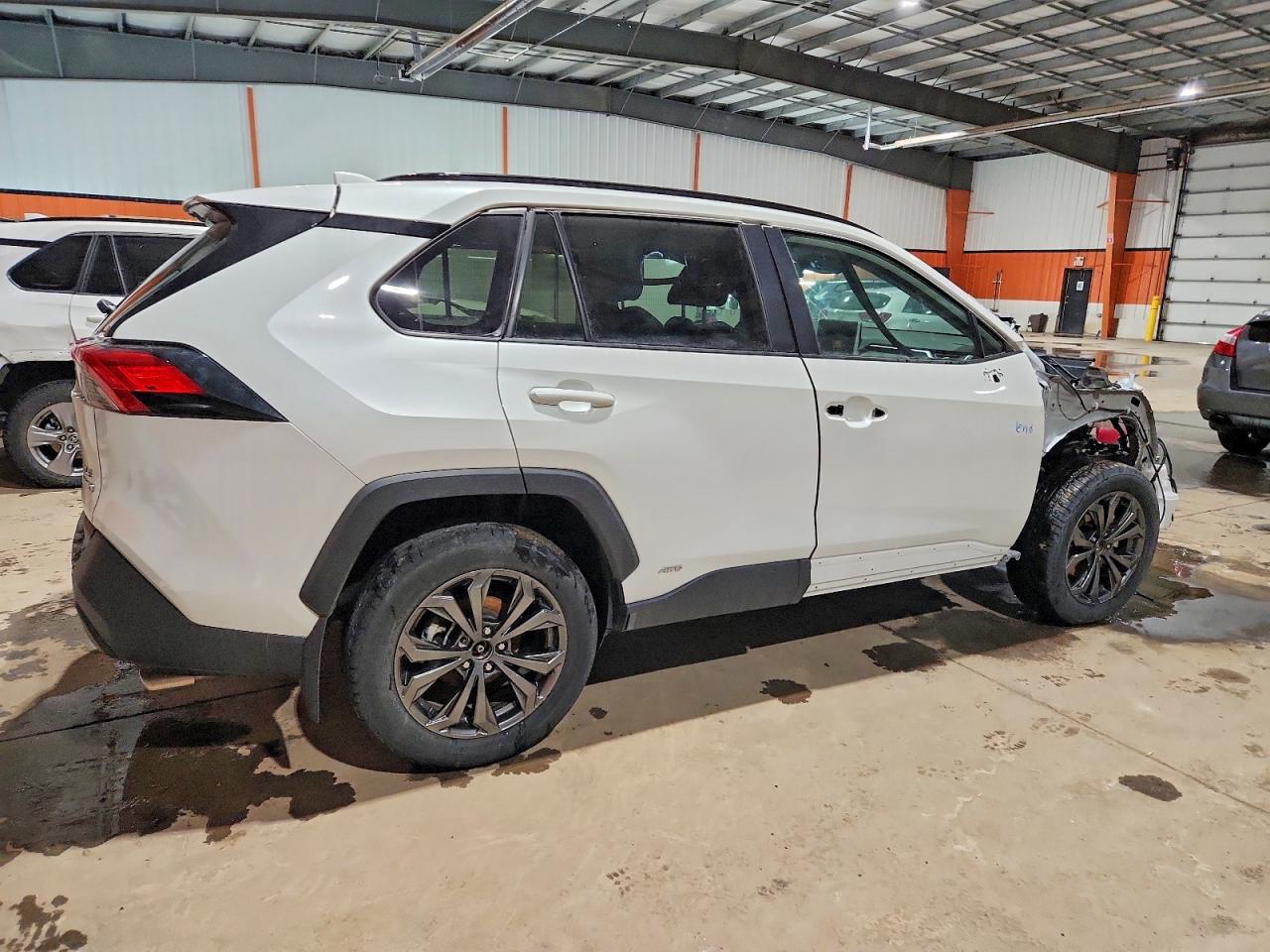 2024 TOYOTA RAV4 XLE — снимка 3