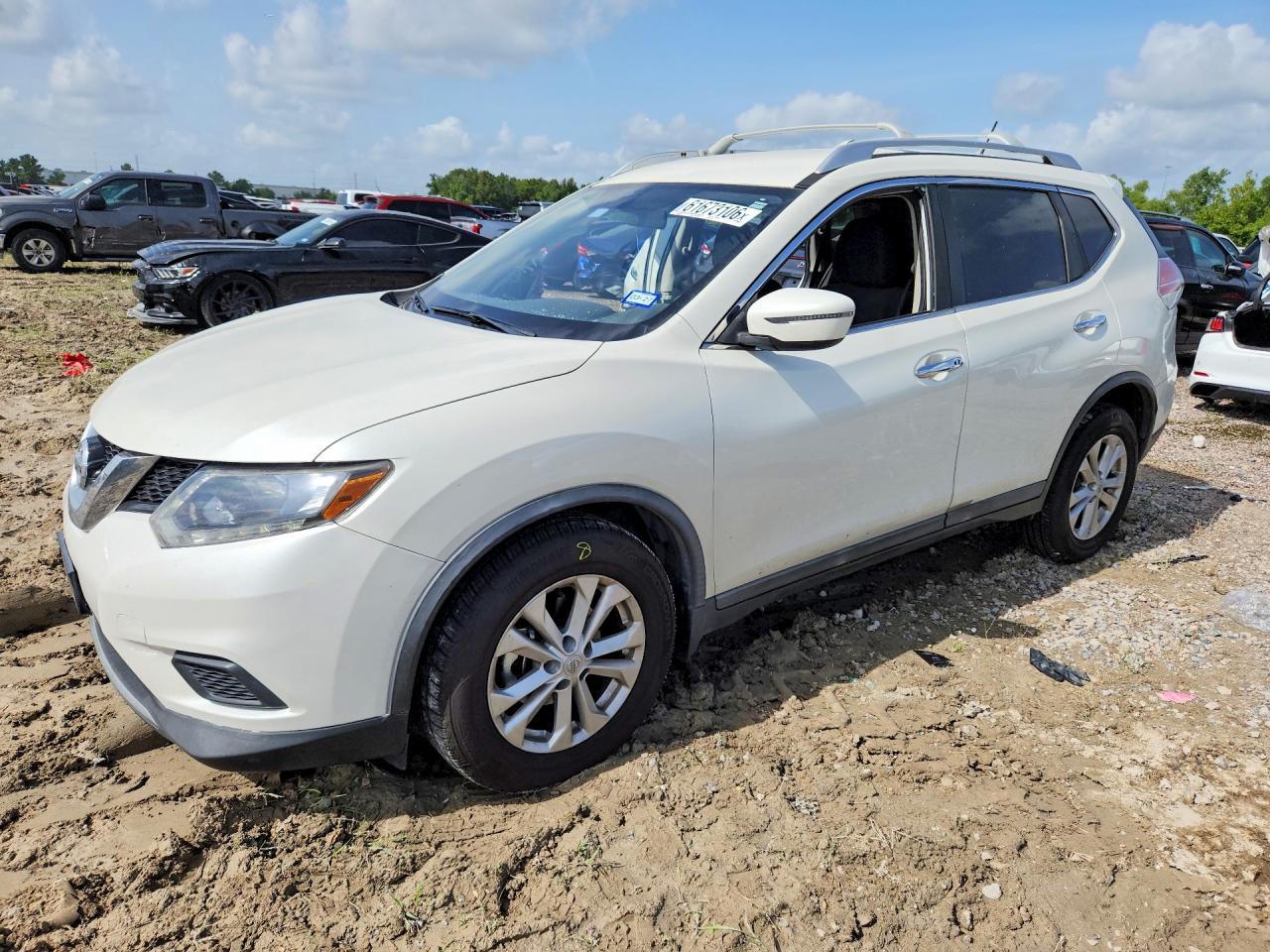 2016 NISSAN ROGUE SV