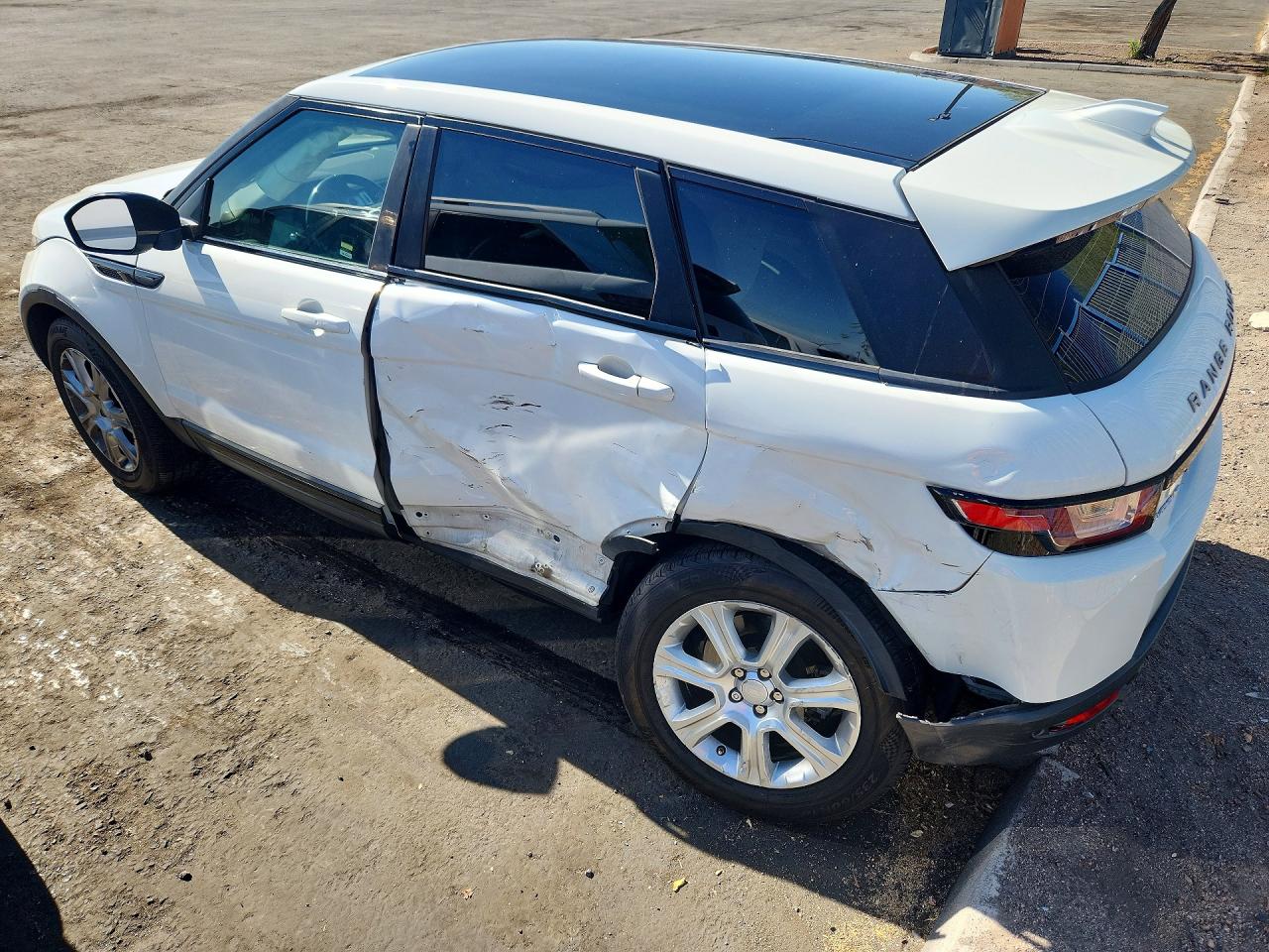 2016 LAND ROVER RANGE ROVER EVOQUE SE — снимка 2