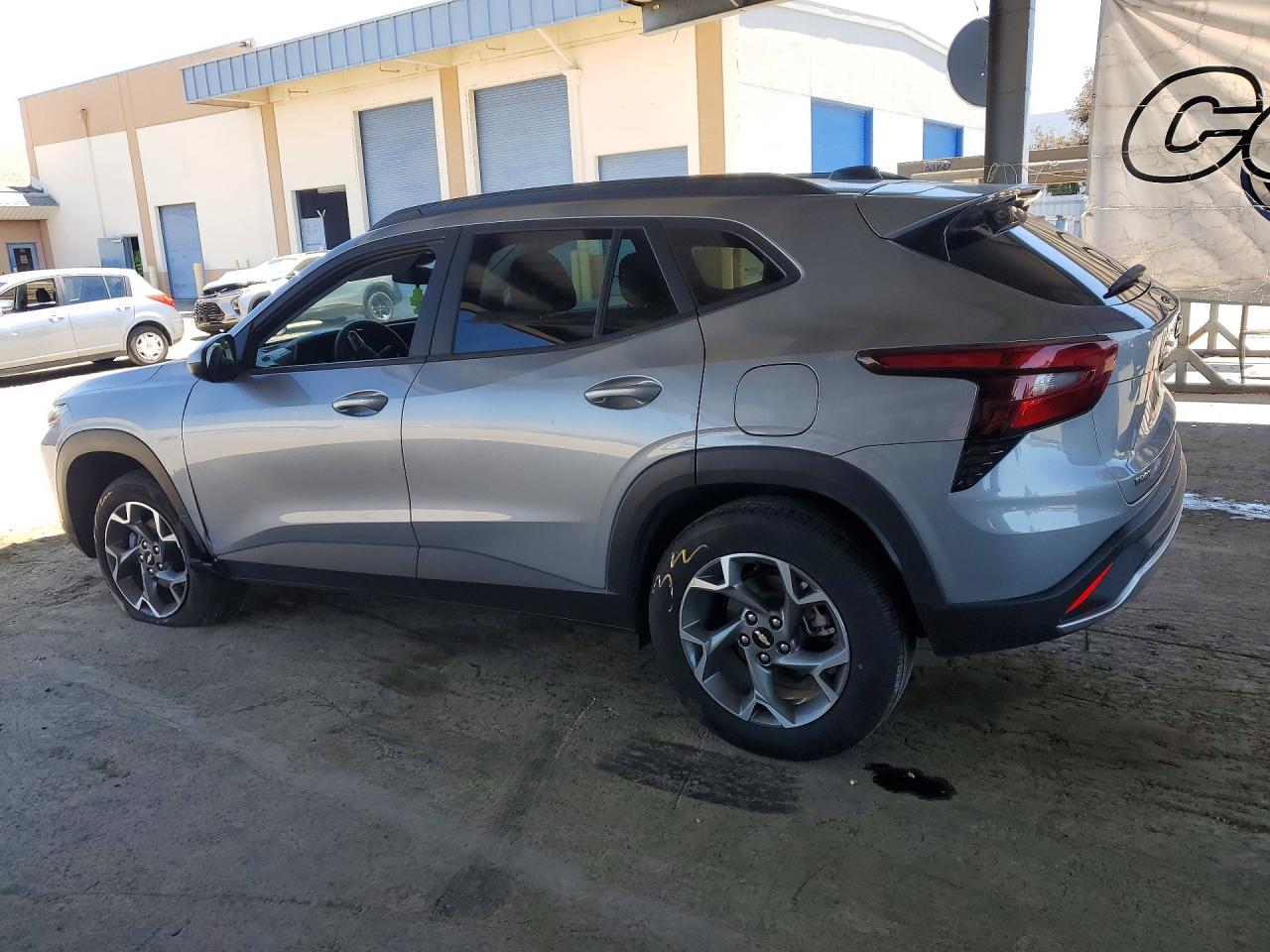 2025 CHEVROLET TRAX 1LT — снимка 2