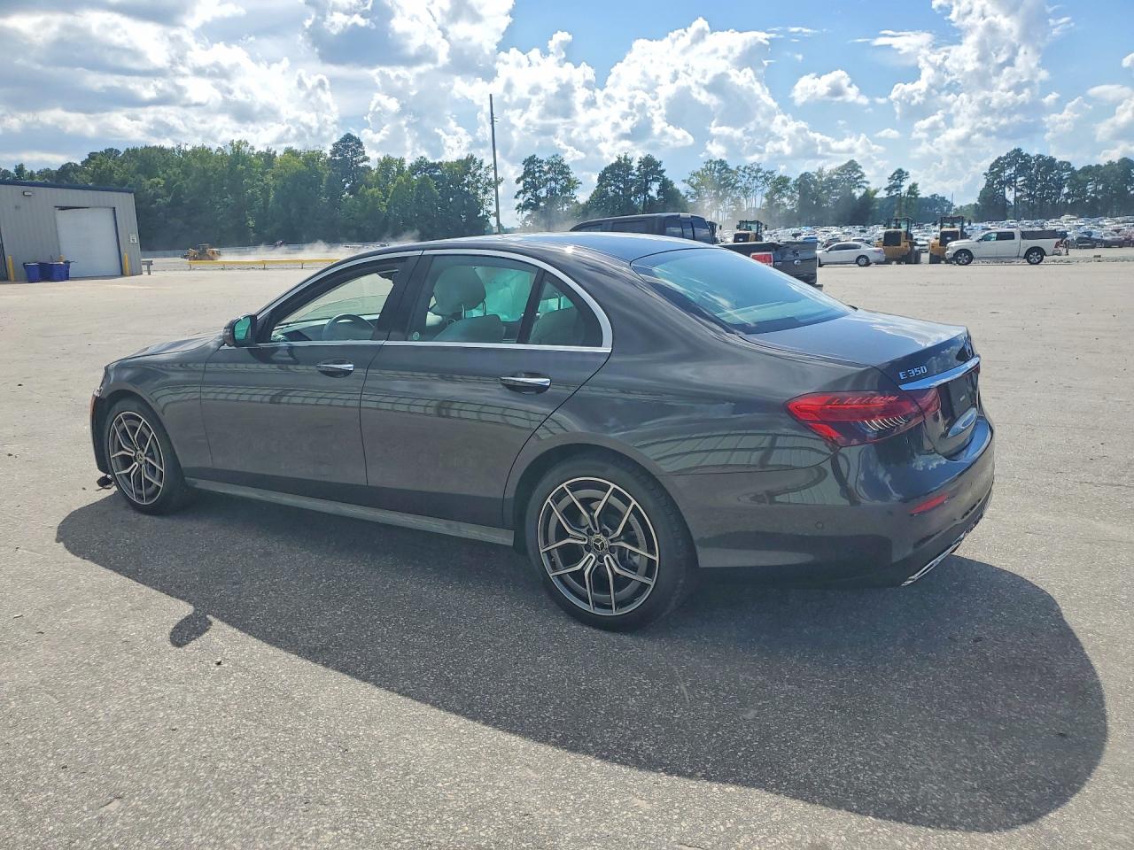 2023 MERCEDES-BENZ E 350 — снимка 2