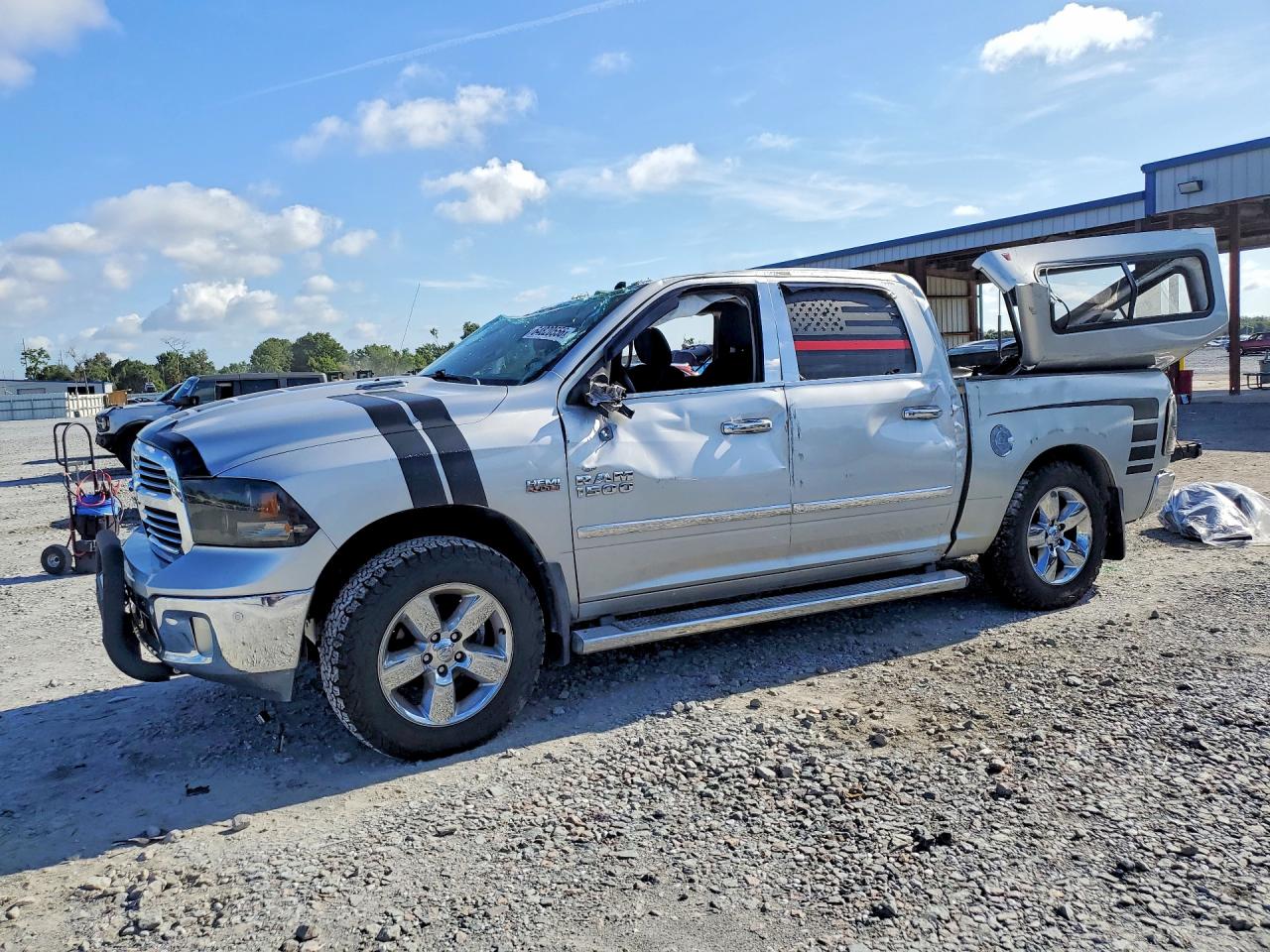 2016 RAM 1500 SLT