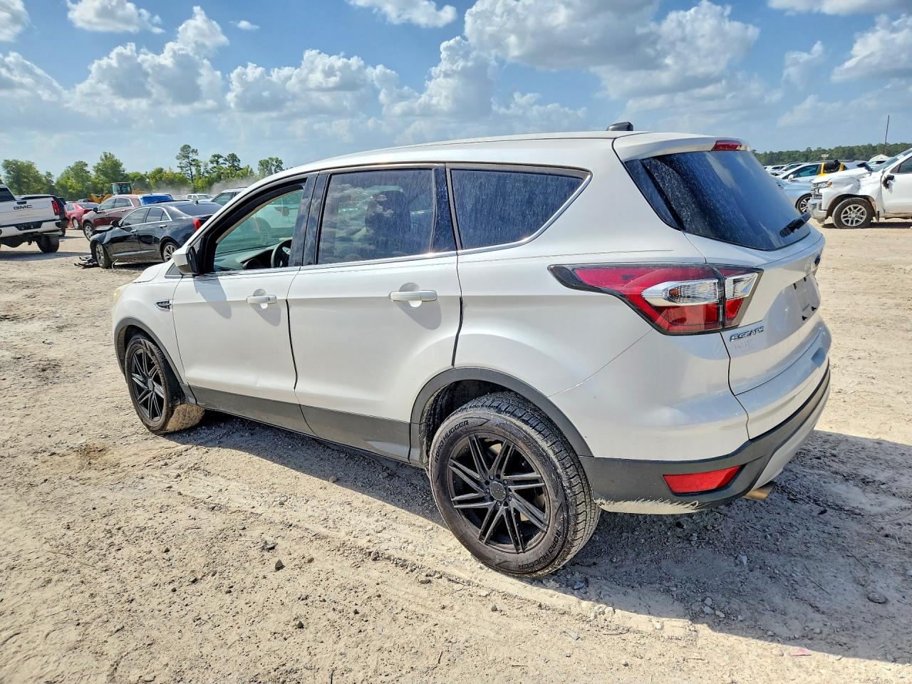 2017 FORD ESCAPE SE — снимка 2