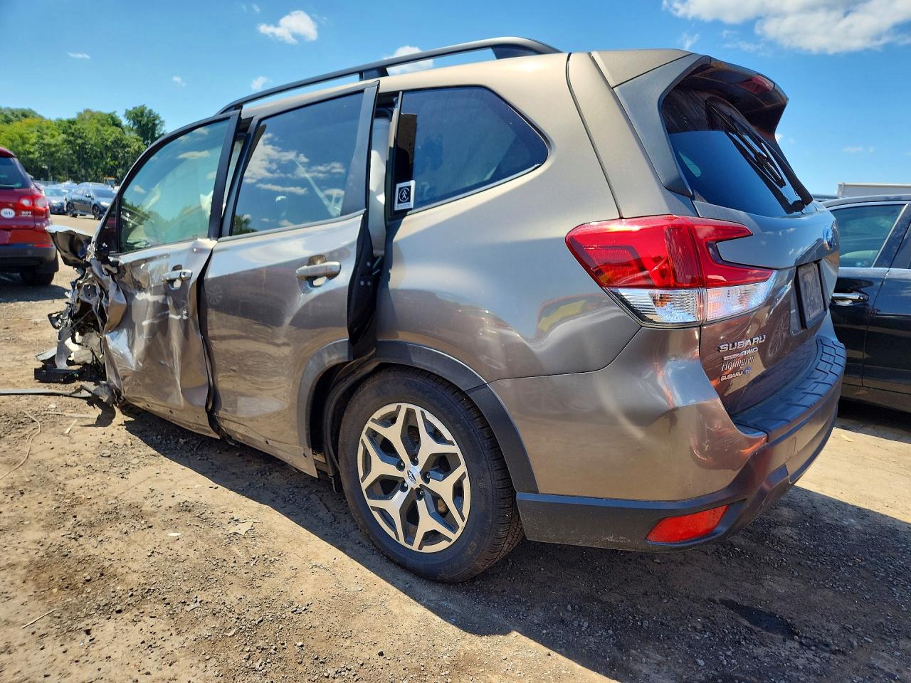 2020 SUBARU FORESTER PREMIUM — снимка 2