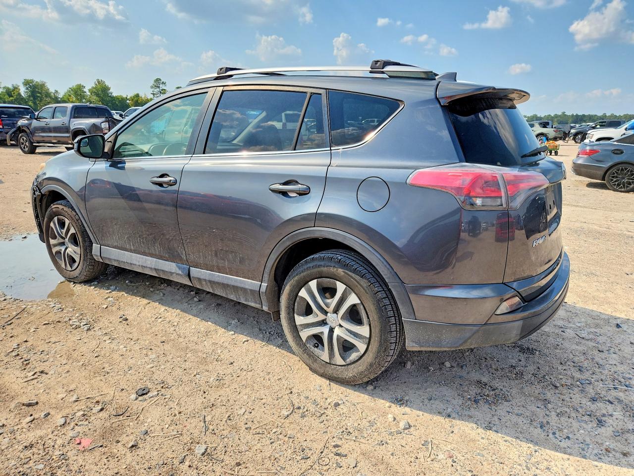 2016 TOYOTA RAV4 LE — снимка 2