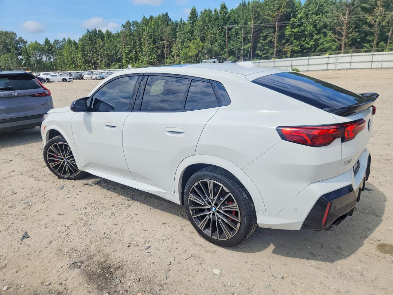 2026 BMW X2 M35I — снимка 2
