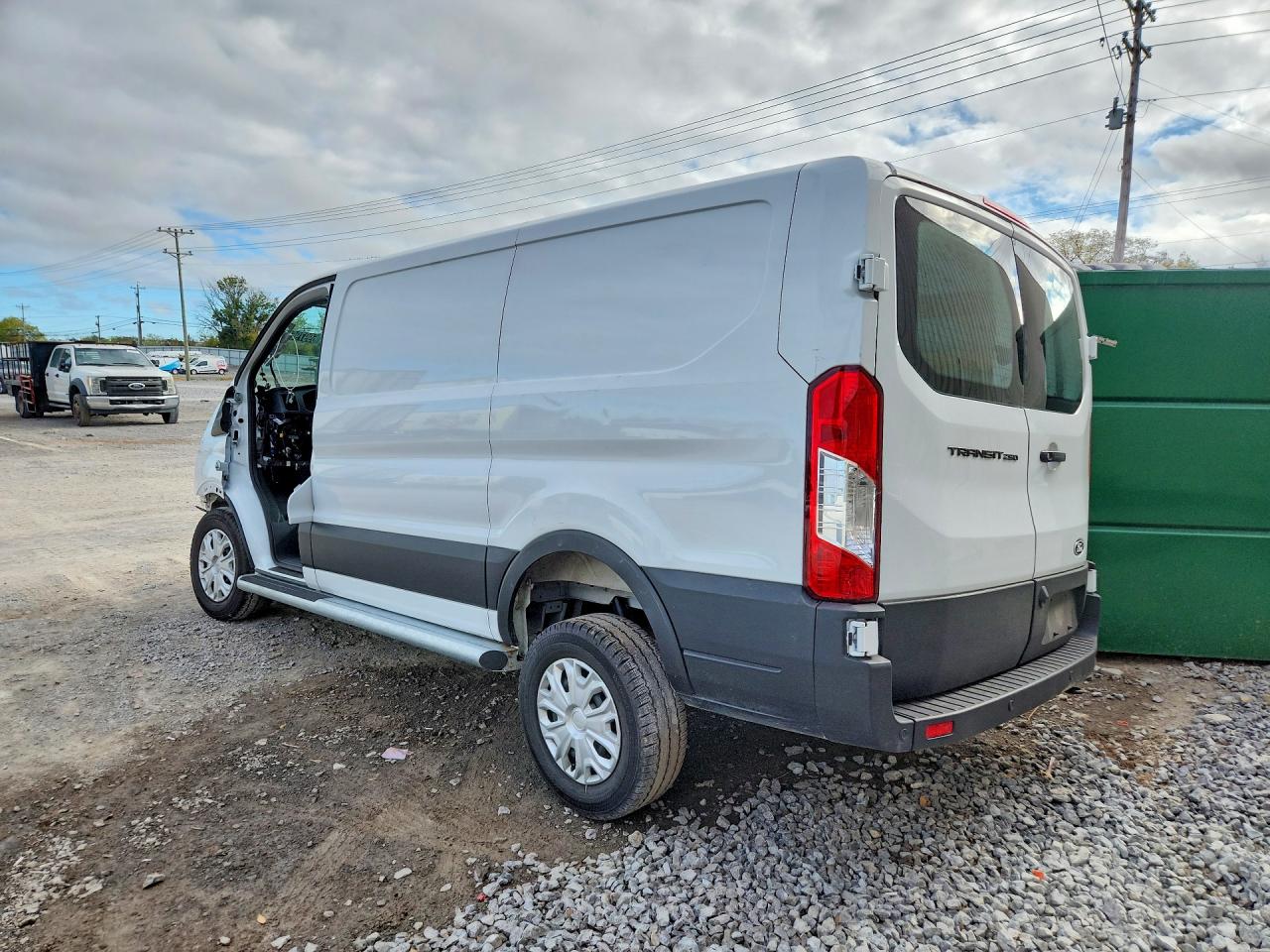 2026 FORD TRANSIT T-250 — снимка 2