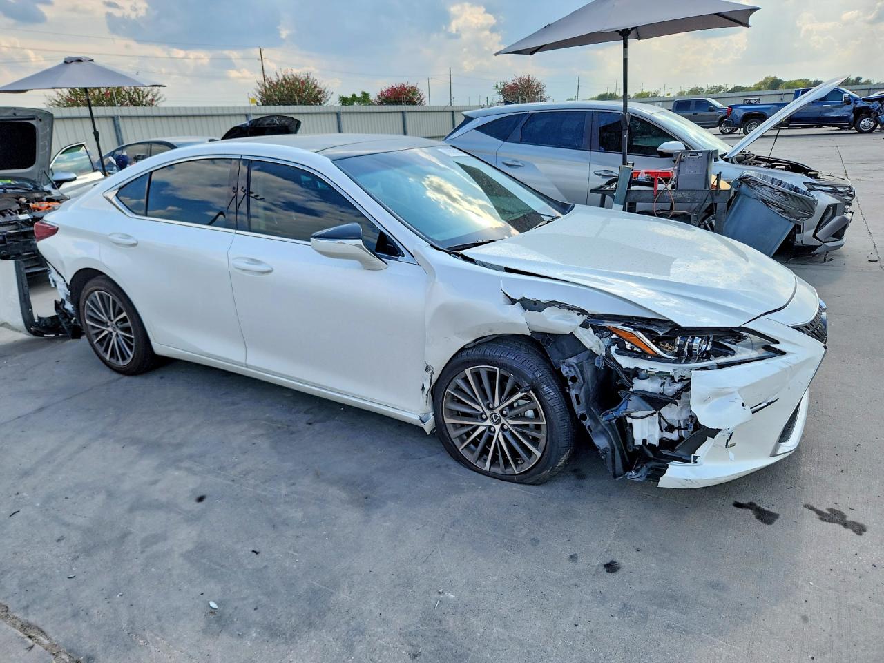 2025 LEXUS ES 350 BASE — снимка 4