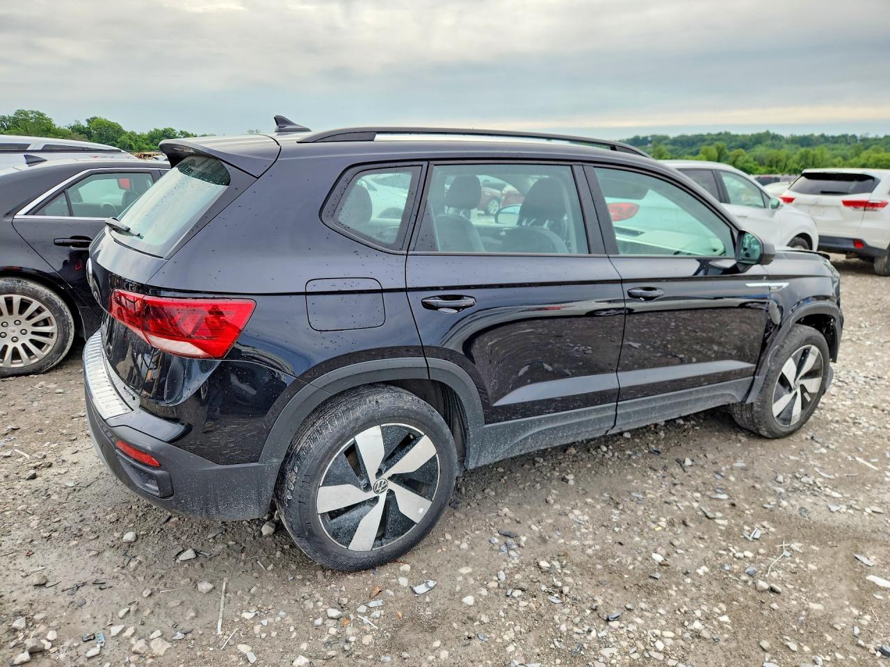 2024 VOLKSWAGEN TAOS S — снимка 3