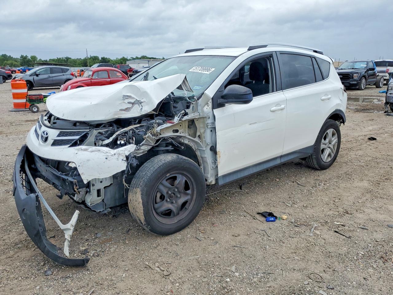 2015 TOYOTA RAV4 LE