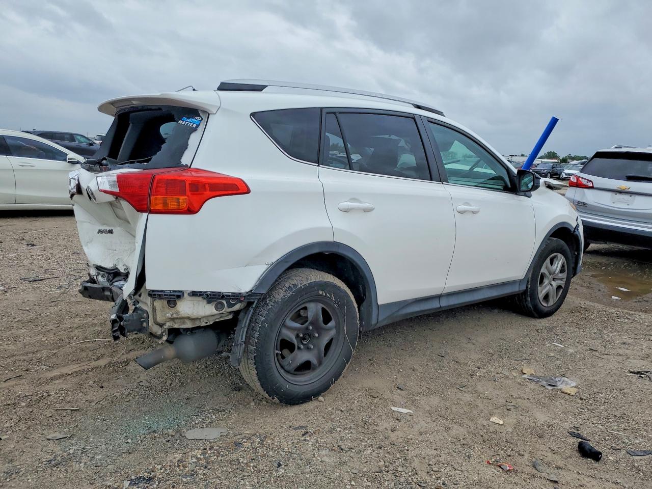 2015 TOYOTA RAV4 LE — снимка 3