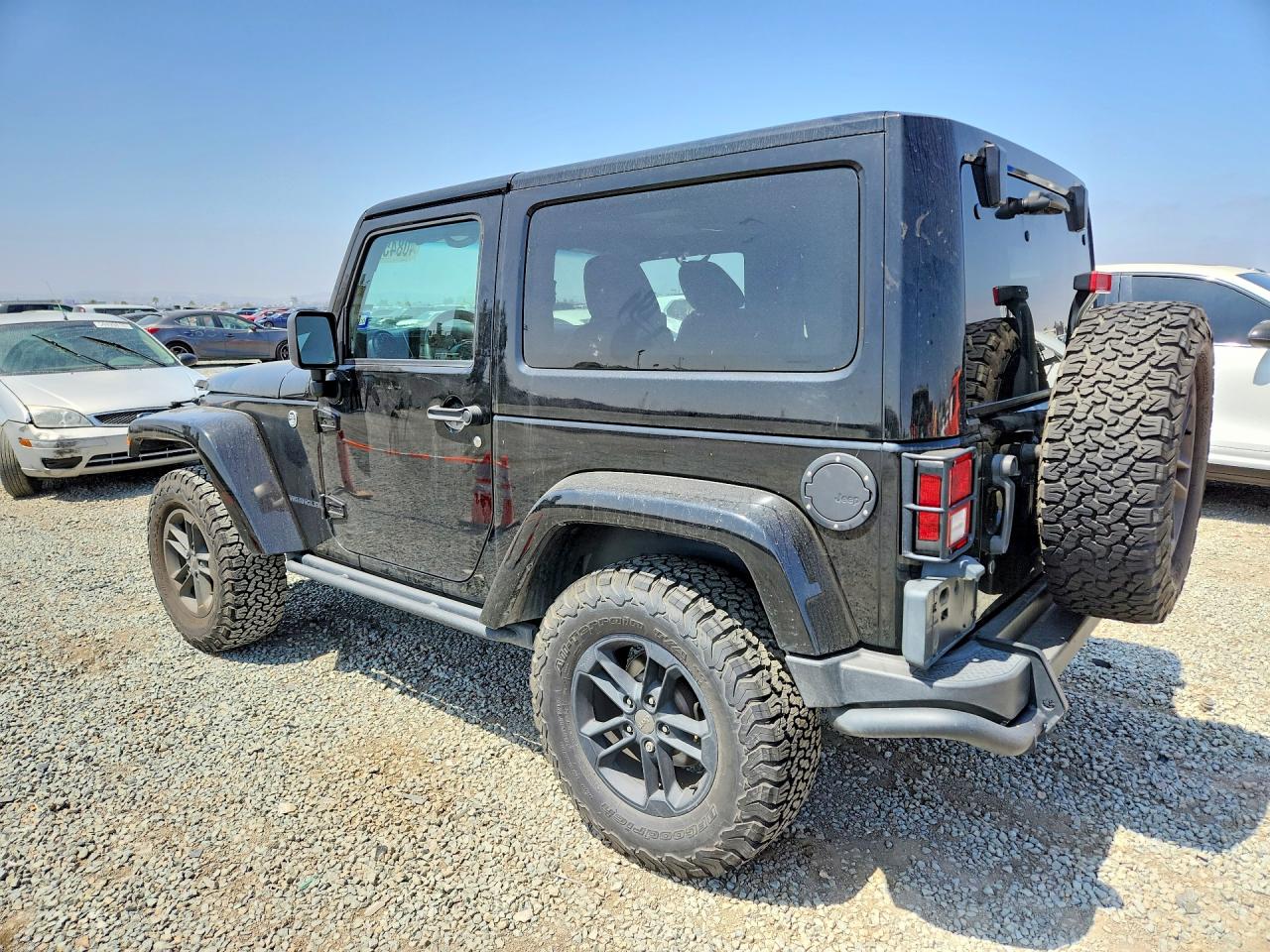 2017 JEEP WRANGLER SAHARA — снимка 2