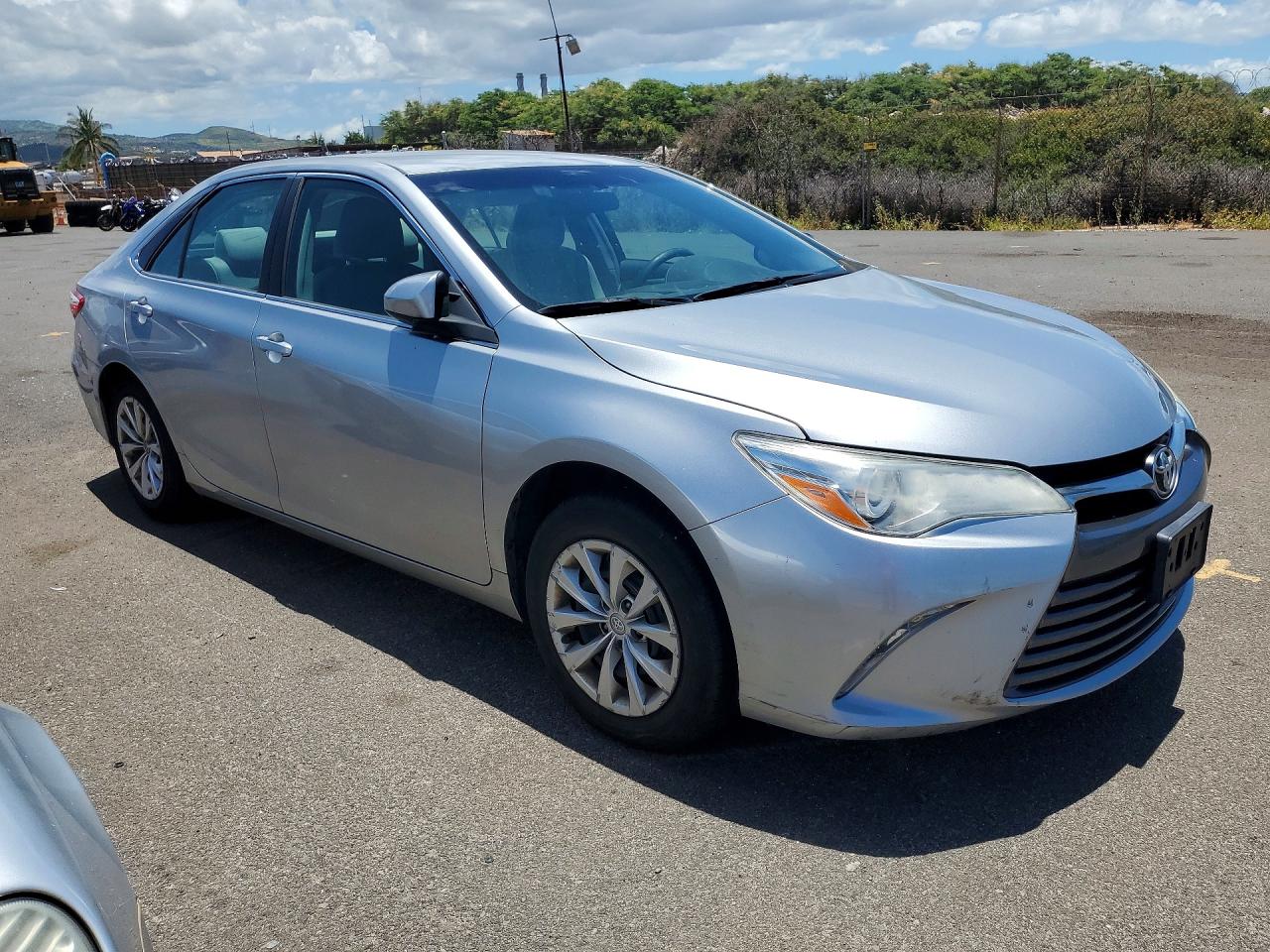 2015 TOYOTA CAMRY LE — снимка 4