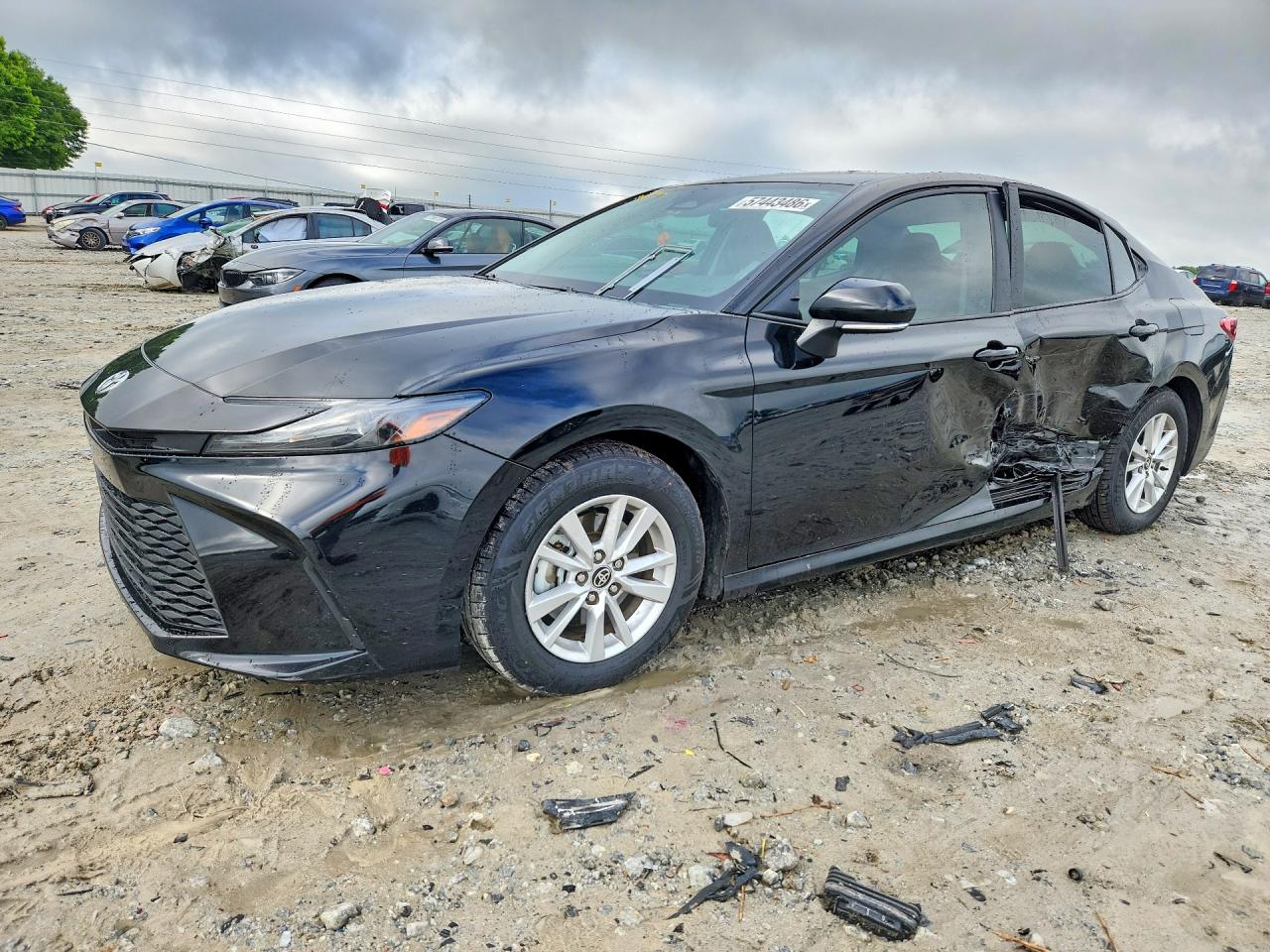 2025 TOYOTA CAMRY LE