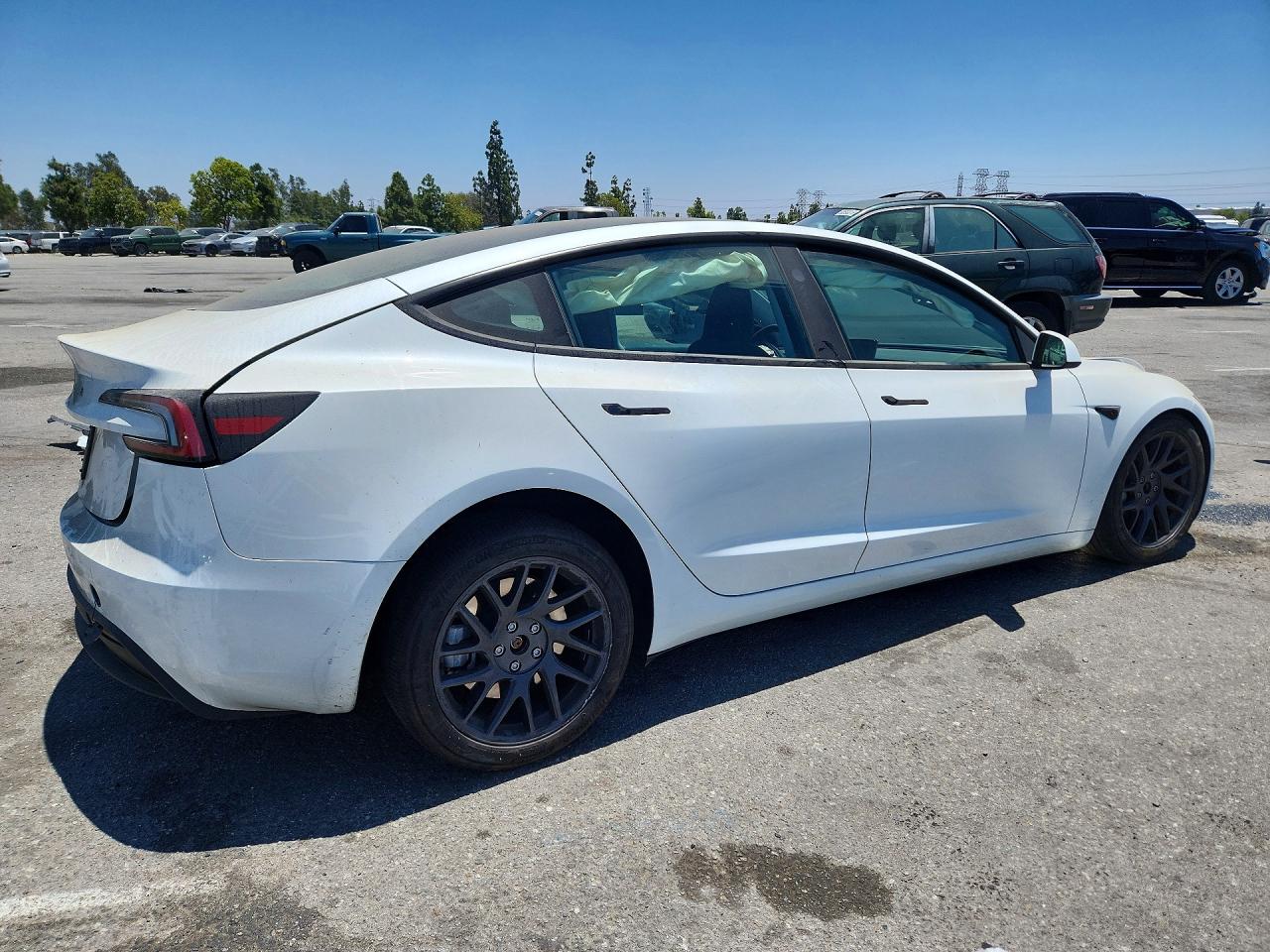 2024 TESLA MODEL 3 — снимка 3
