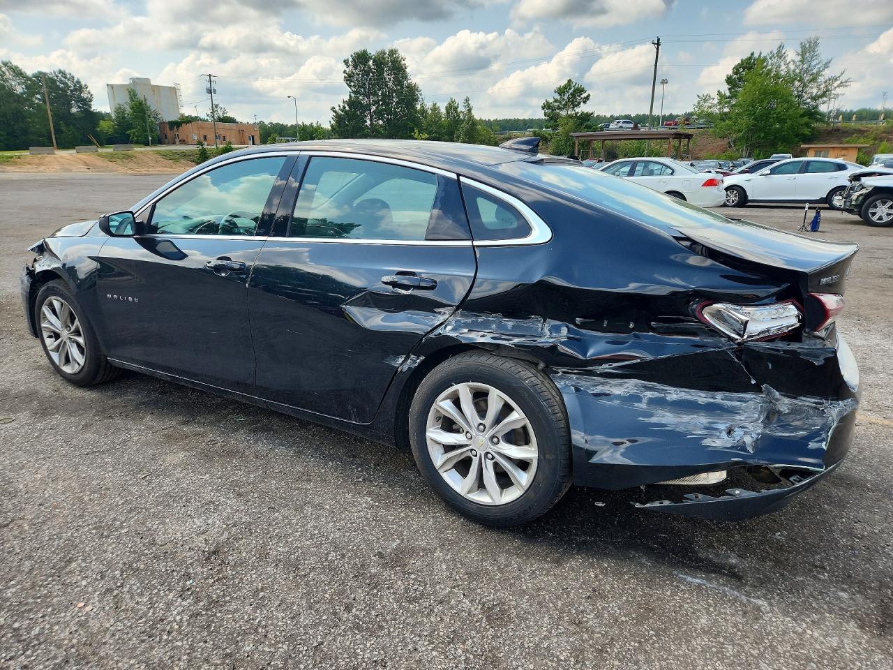 2021 CHEVROLET MALIBU LT — снимка 2