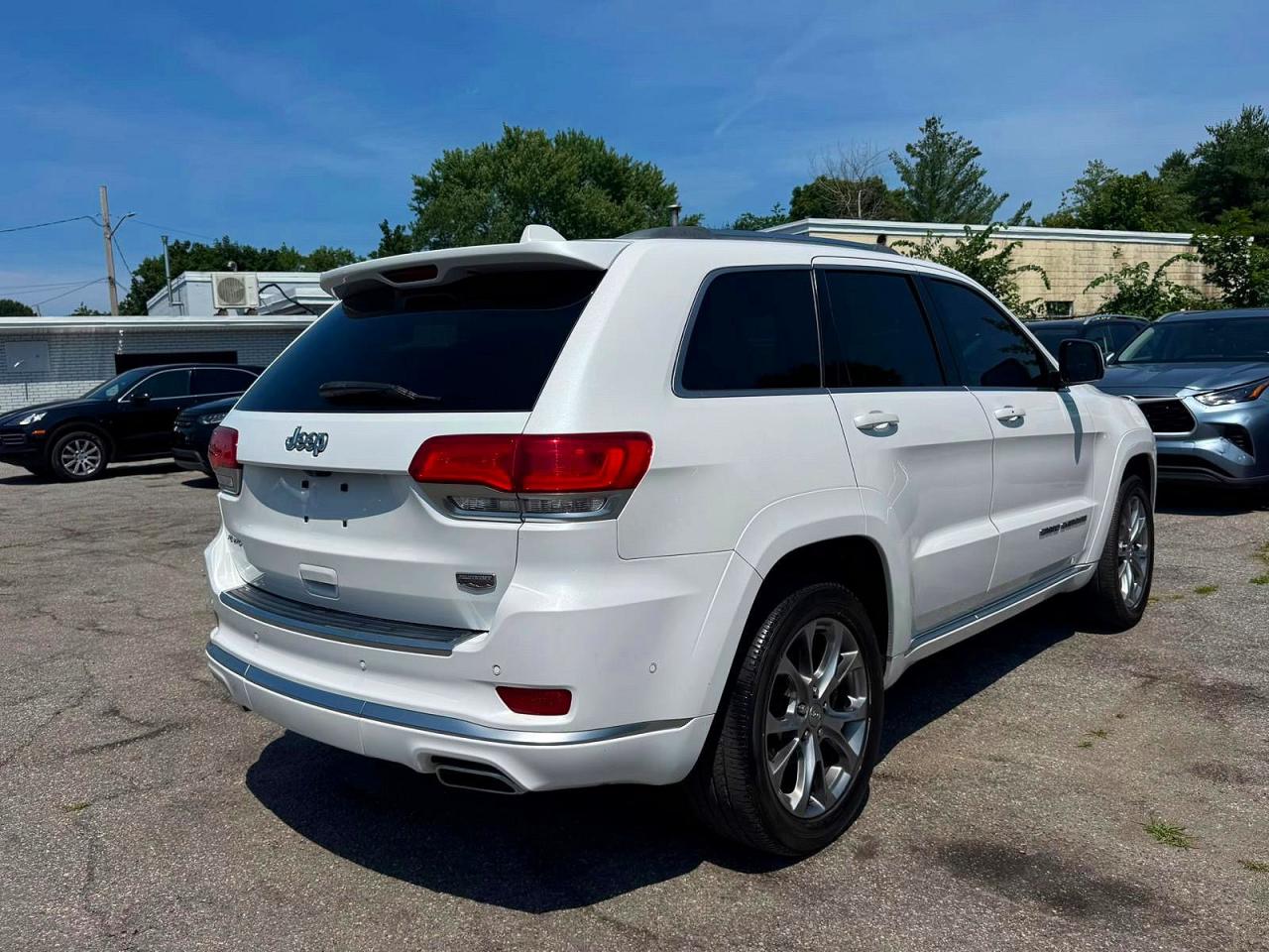 2019 JEEP GRAND CHEROKEE SUMMIT — снимка 4