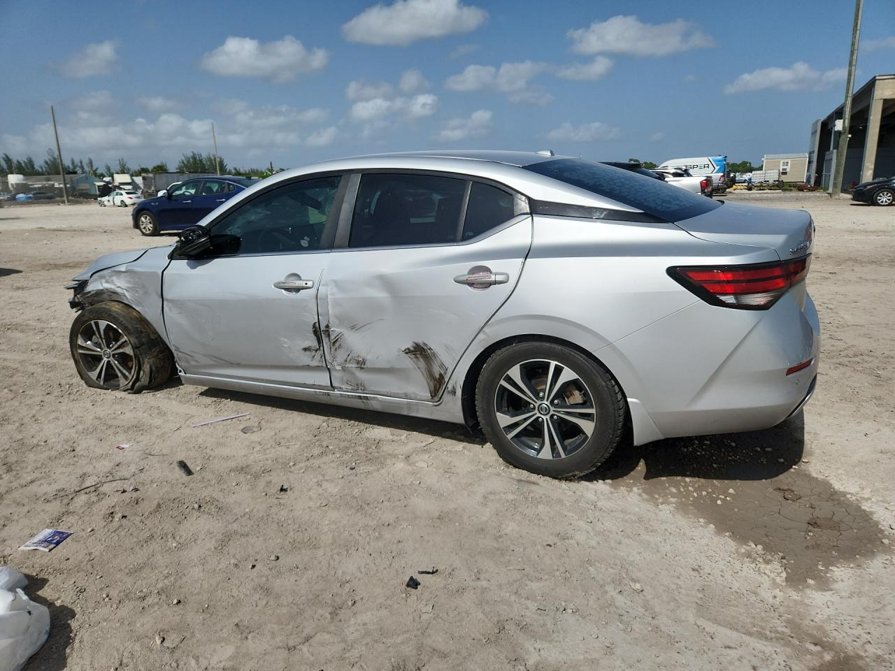 2020 NISSAN SENTRA SV — снимка 2