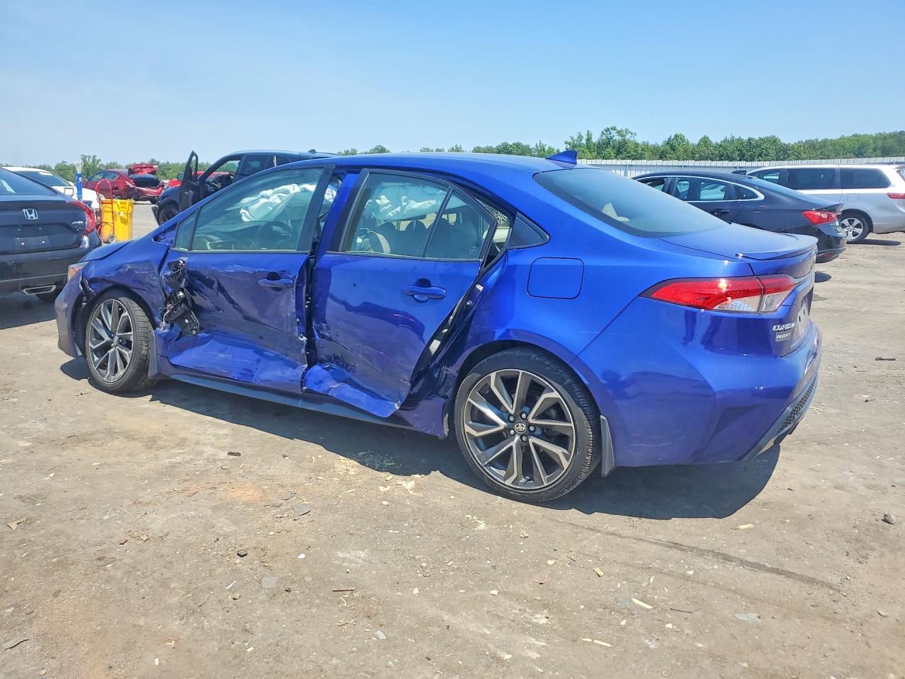 2021 TOYOTA COROLLA SE — снимка 2