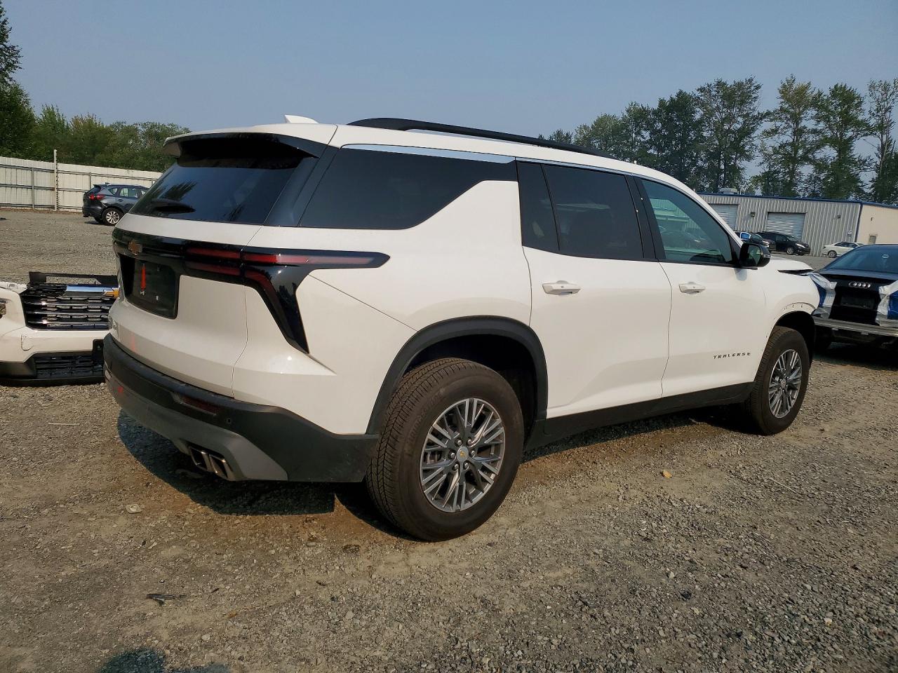 2025 CHEVROLET TRAVERSE LT — снимка 3